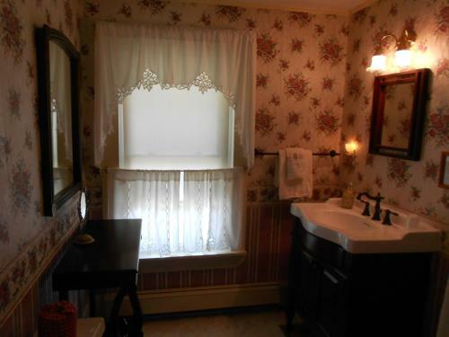 Bed & Breakfast Eastman Inn