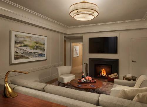 Hotel The Newbury Boston