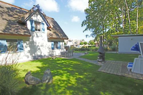 Ferienhaus Stranddistel Haus Terrasse, Garten, Eigene Sauna