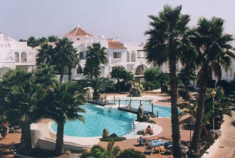 Apartamentos Golf Center
