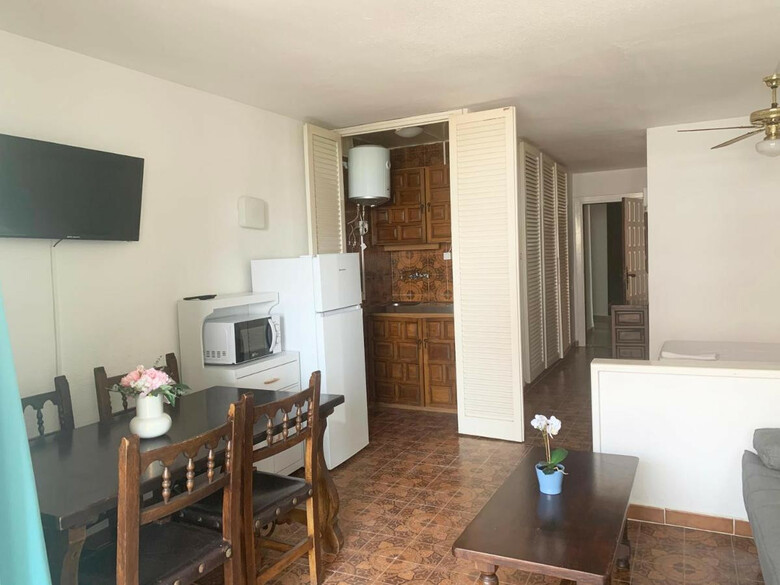 Apartamentos Eurhostal 3000