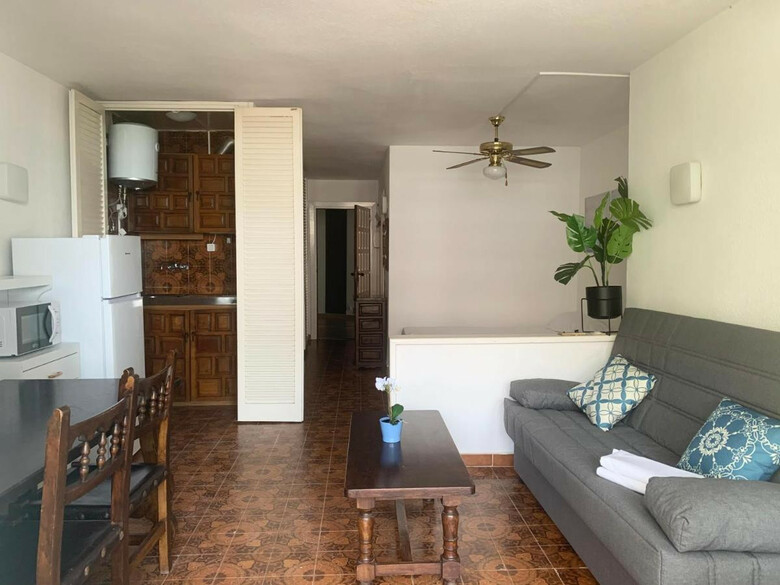 Apartamentos Eurhostal 3000