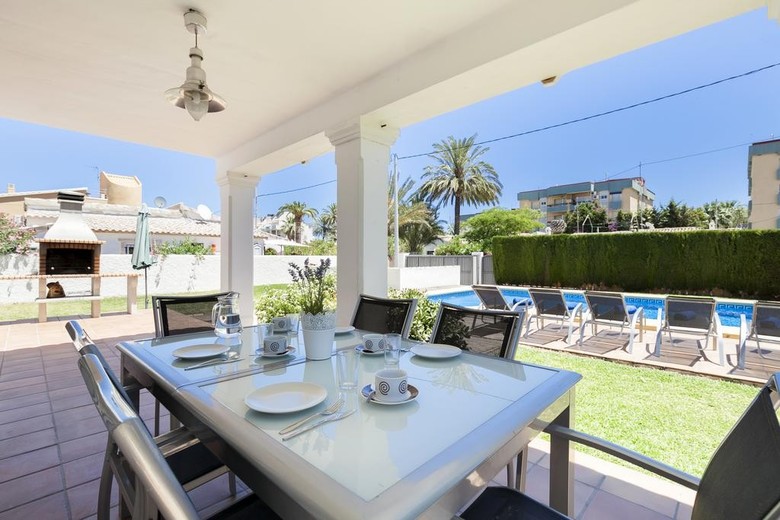 Villa Vicenta