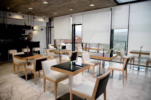 Hotel Hospeder�a & Spa Palacio De Allepuz