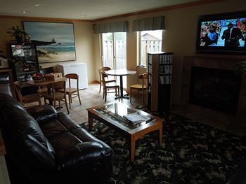 Hotel Hi Tide Resort