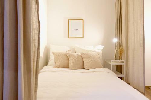 Neu - Gem�tliches Und Modernes Apartment Mit Stellplatz