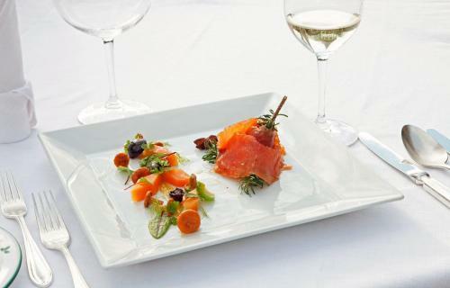 Hotel Ebner's Waldhof Am See Resort & Spa