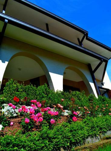 Apartamento Le Grigne Guesthouse - The Garden