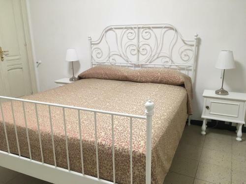B&B Juighissa Leonora