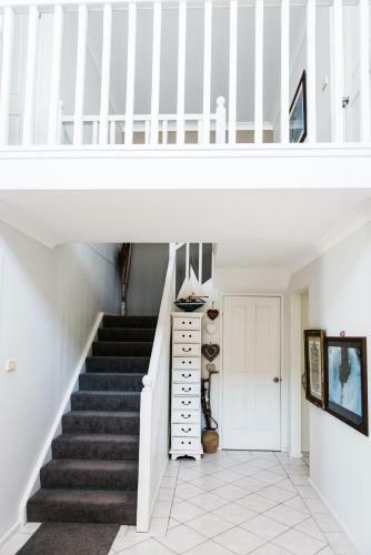 Anne's Waterfront Haven B&B