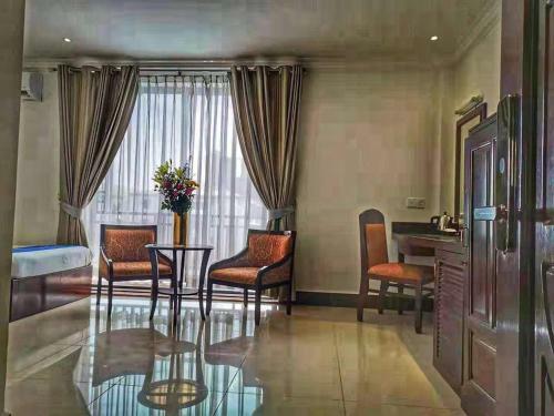 Rain Rock Hotel