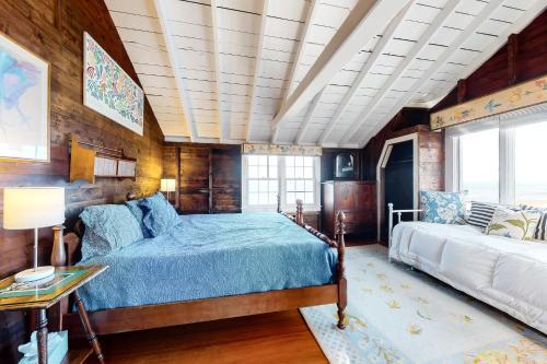 Cliff House Beach Retreat