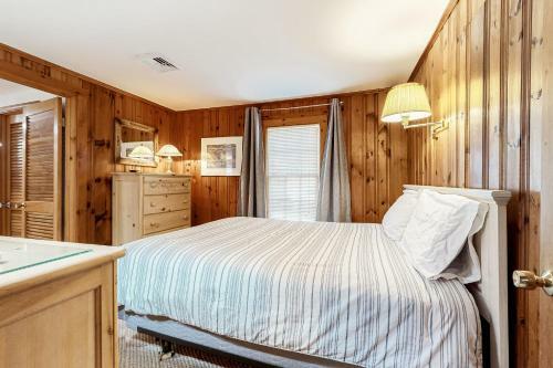 Cape Beach Bungalow