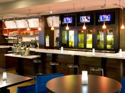 Hotel Courtyard By Marriott San Francisco Airport/oyster Point Waterfront