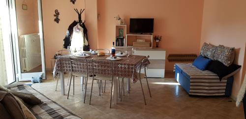 2 Bedroomed Apartment - Sleeps 5