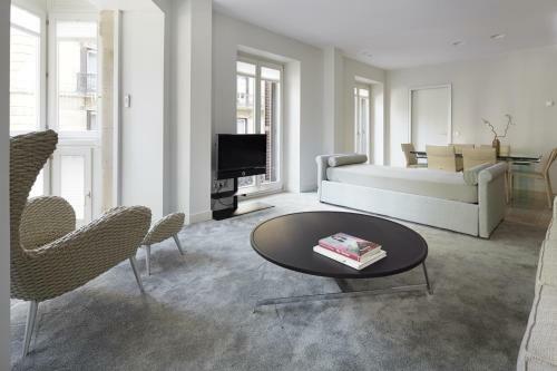 Apartamentos Easo Gros Beach