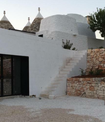 Villa Cocotrullo With Infinity Pool