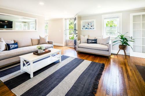 Cape Harbor Cottage