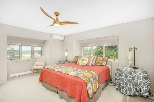 Crooked Lake Luxury