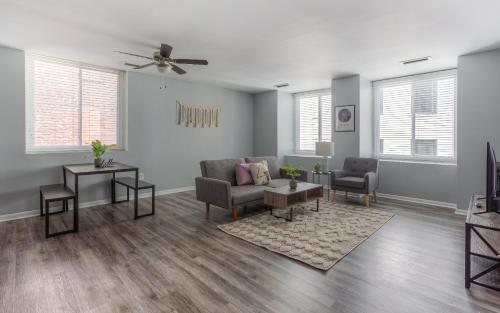 Apartamento Frontdesk I The Claridge Apts Downtown Detroit
