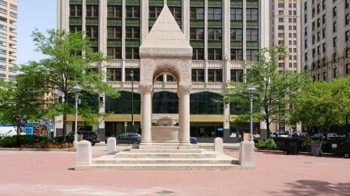Apartamento Frontdesk I The Claridge Apts Downtown Detroit