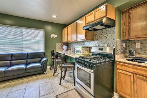 Charming Detroit Escape - 14 Mi To Downtown!