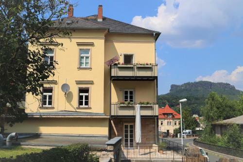 Apartamento Ferienwohnung Zum Bielatal