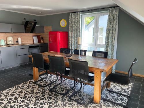 Apartamento Luxus Fewo 112m� Direkt Am Wasser Inkl. Boot