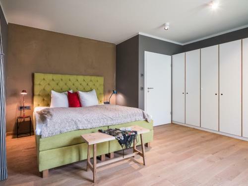 Apartamento Luxus Fewo 122 M� Direkt Am Wasser Mit Boot