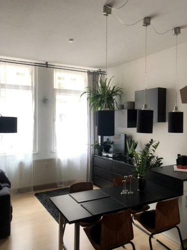 Apartamento Gem�tliche 2 Zimmer Wohnung Neben Der Burg