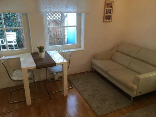 Apartamentos May-apartment K�ln Zentrale Ferienwohnung