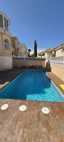 Villa Independiente Con Piscina Privada