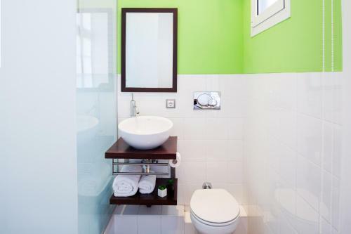 Feelathome Center Apartments