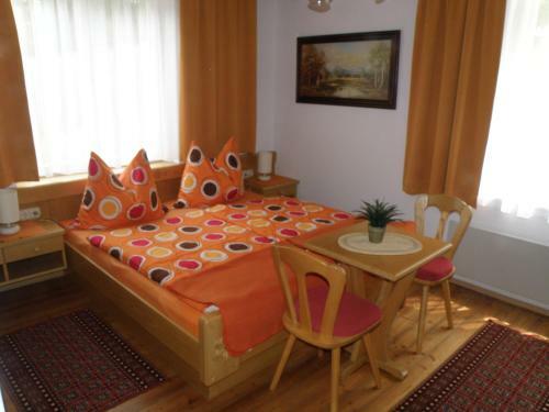 Hostal G�stehaus Am Walde - Familie Troller