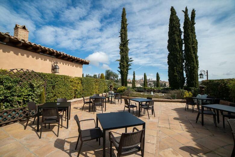 Hotel Cigarral De Caravantes