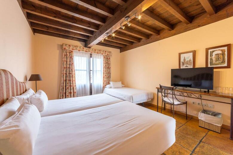 Hotel Cigarral De Caravantes