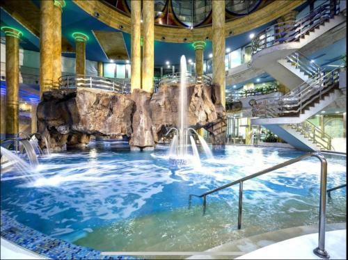 Apartamento Casa Indigo - Ivan Luxury Homes - 9� Planta - Suroeste - 1� L�nea de Playa