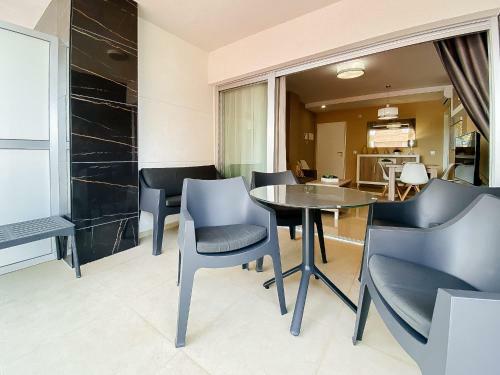 Apartamento Casa Paraty - Iv�n Luxury Homes - 9� Planta - Sur- 1� L�nea de Playa