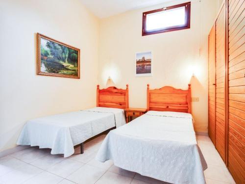 Chic Holiday Home In Playa de Pals With Terrace