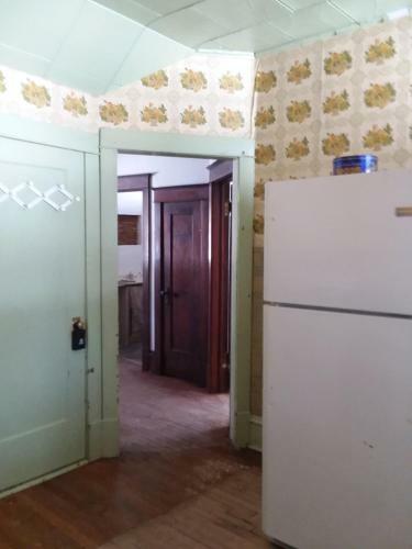 Hemlock House