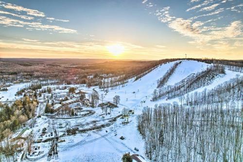 Schuss Shanty Slopeside Ski Home Hot Tub And Fire Pit