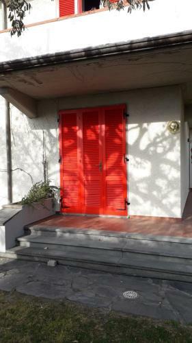 Accogliente Villetta Bi-familiare