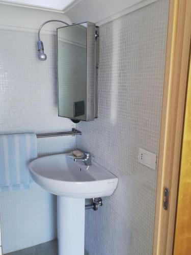 Lux Apartment ! Swimmingpool ! Parking ! Separate Entrance ! Separate Territory !