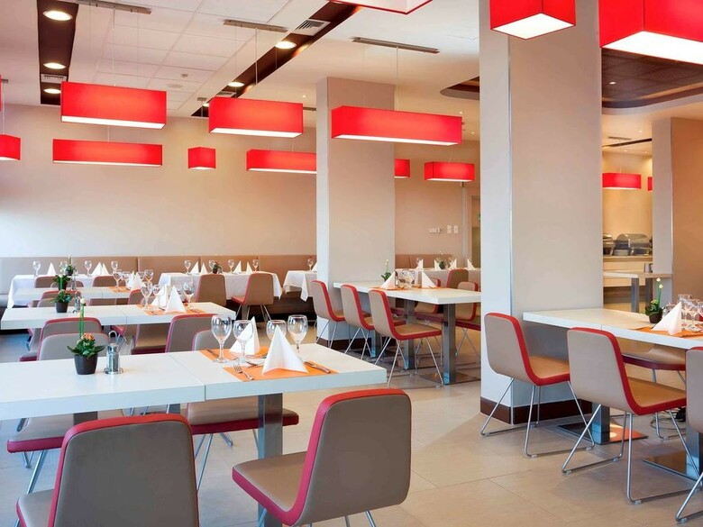 Hotel Ibis Aero