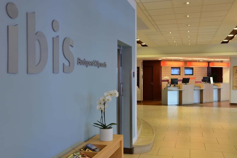 Hotel Ibis Aero
