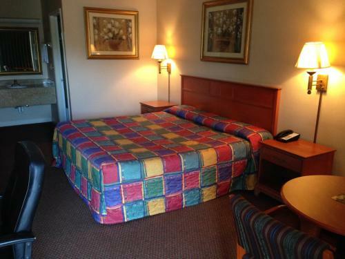 Motel University Inn