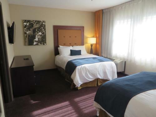 Hotel Ivy Court Inn And Suites