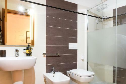 Porta A Mare Rock Apartment With Terrace And Private Parking