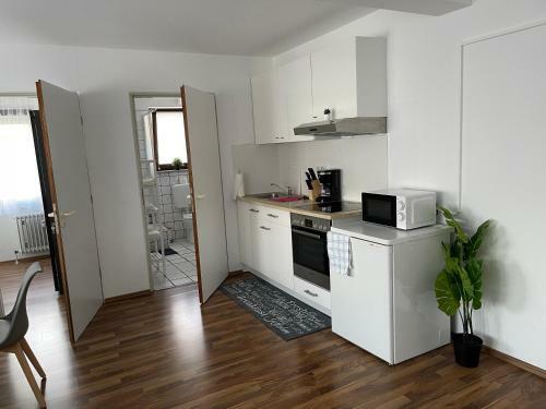 Nice Apartment With Privat Parking Near Airport