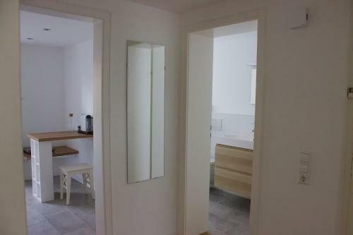 Apartment Airport / Messe
